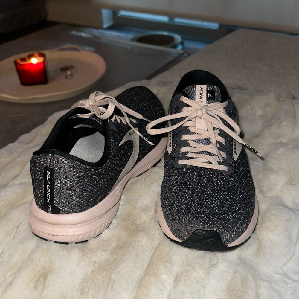 Brooks Launch 7 sneakers